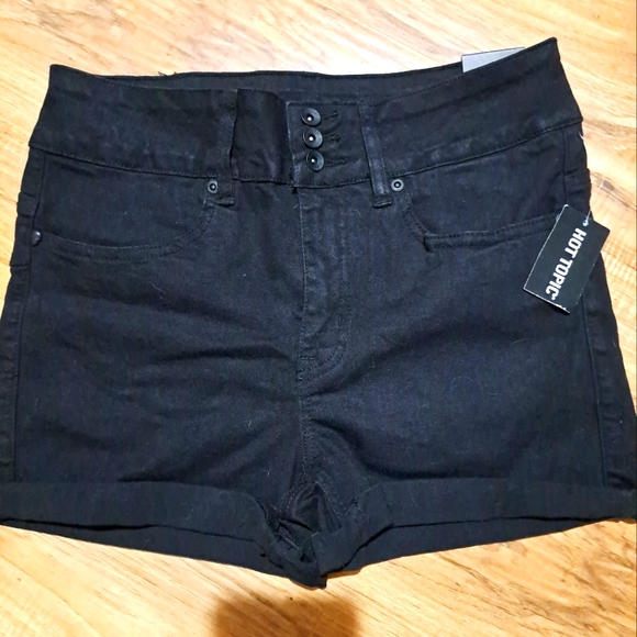 Backheart Jean Shorts - Picture 1 of 5